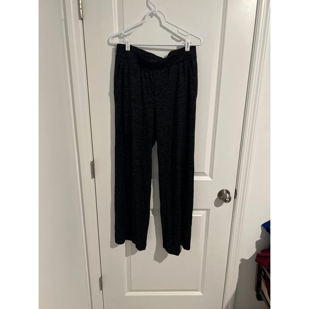 Chico’s Dark Gray Lounge Pants – Size 1R (US M/8-10)